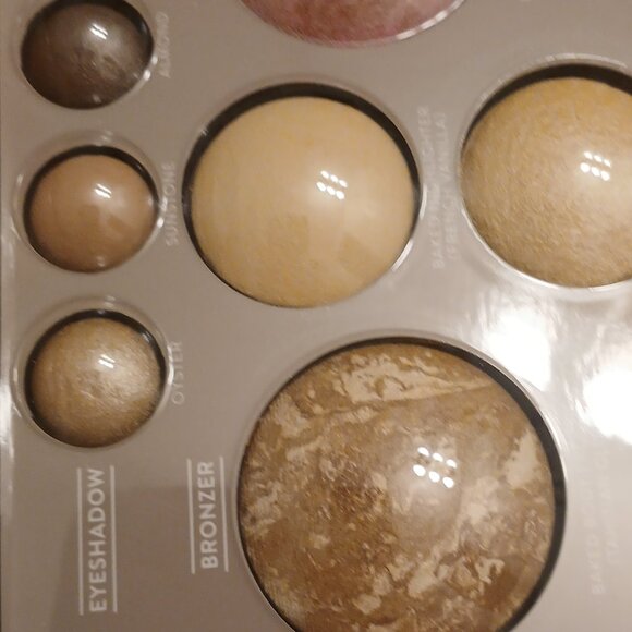 Laura Geller Best of Baked Full Face Palette - Picture 8 of 8